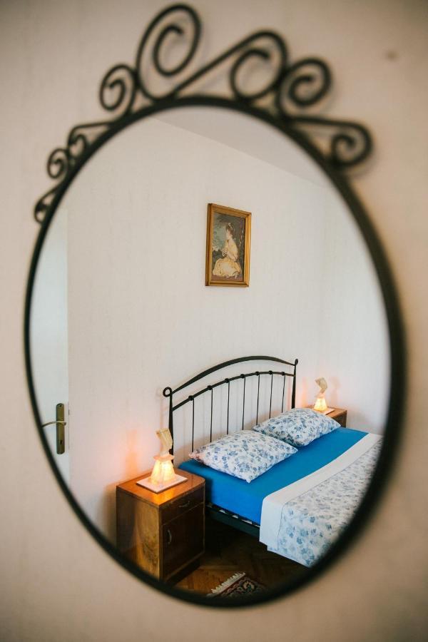 Apartman Bagattino-Trogir Near Old Town Eksteriør bilde